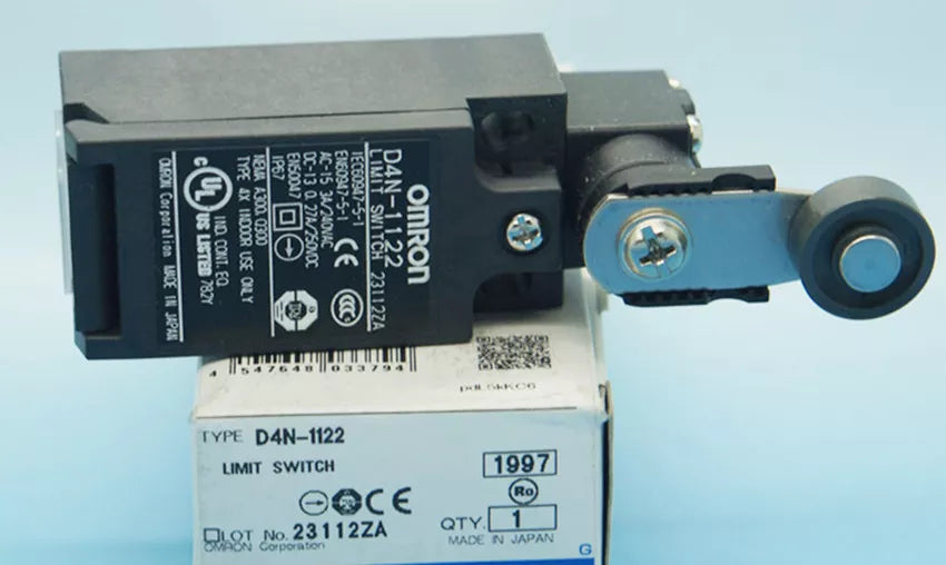 Omron D4N-1122 Limit Switch D4N1122 1PC NEW