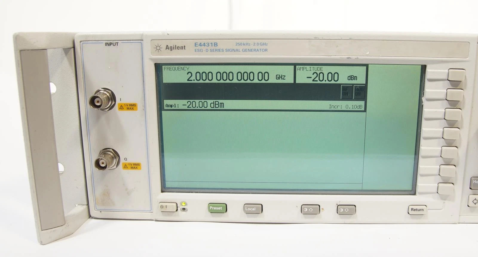 Agilent E4431B 250kHz - 2GHz ESG-D Series Signal Generator