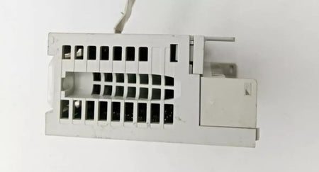 Mitsubishi Electric FX5-16EYR/ES Output Module 16 Outputs PLC 24 VDC