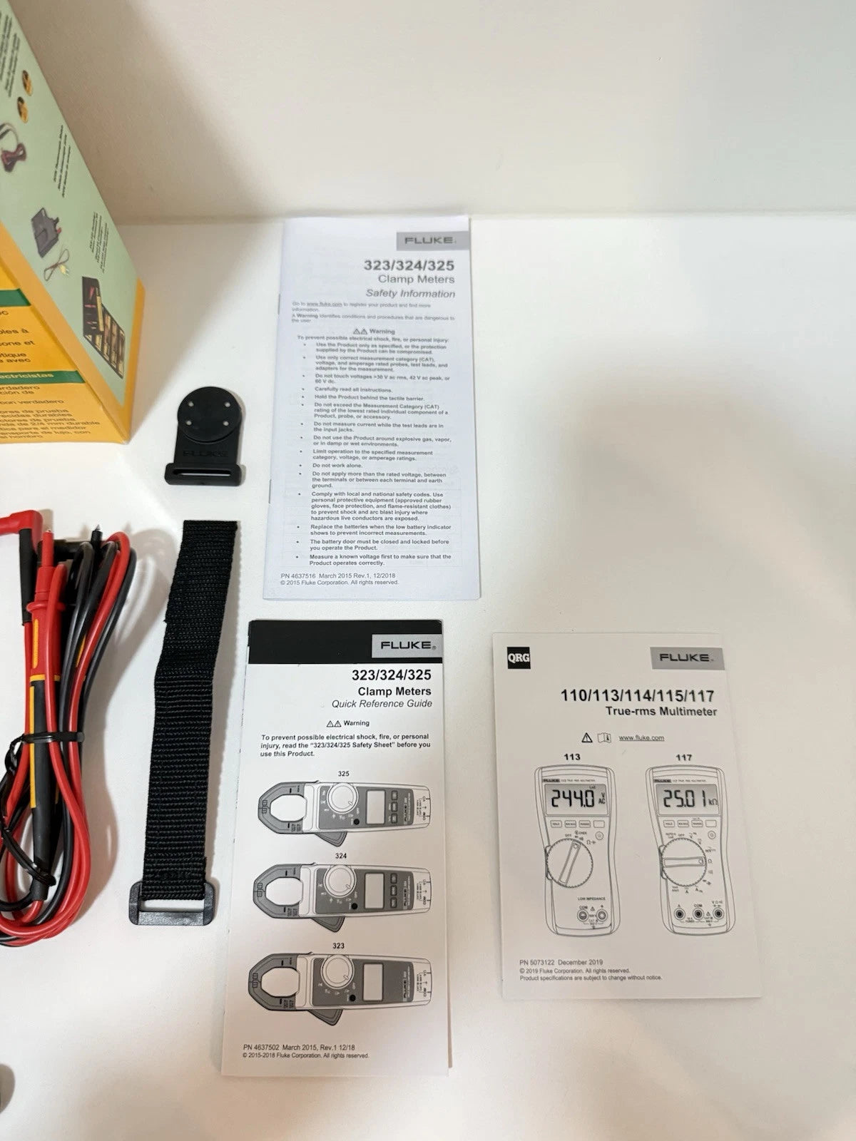 Fluke 117/323 Electrician Combo Kit (New Factory Sealed)