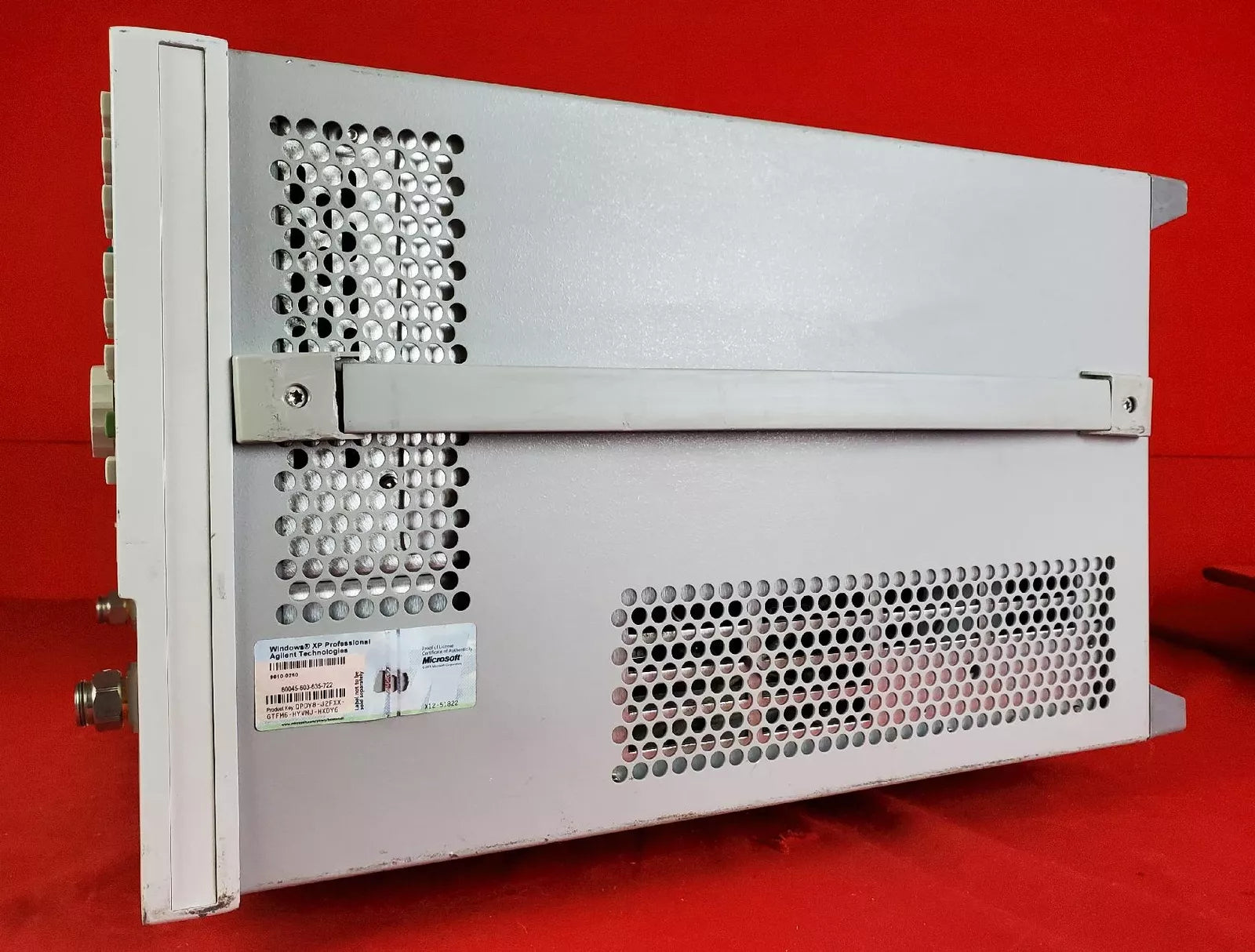 Agilent E8362B Opt. 010 & P02 Vector Network Analyzer 10 MHz to 20 GHz
