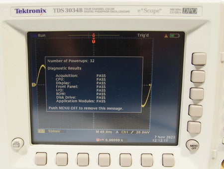Tektronix TDS3034B 4 CH Digital Oscilloscope 300 MHz 2.5GS/s, FFT /TRG /TMT/ VID