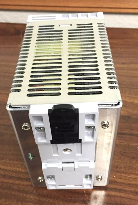 IDEC PS5R-SG24 Switching Power Supply 24V 1.3A