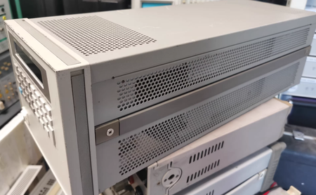 1pc KEYSIGHT/ Agilent N3301A DCElectronicLo<wbr/>ad Mainframe W/(1) N3302A Load Module