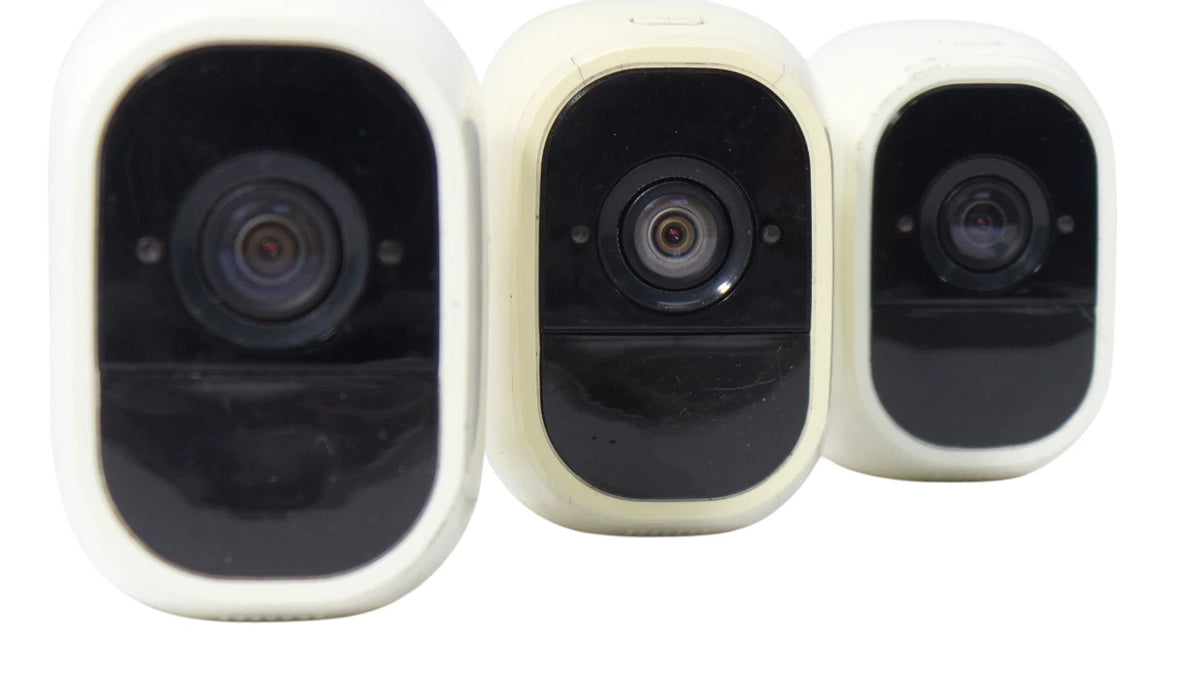 Lot of 3 NETGEAR Arlo Pro2 VMC4030P 1080p HD Wireless Camera - Free Shipping