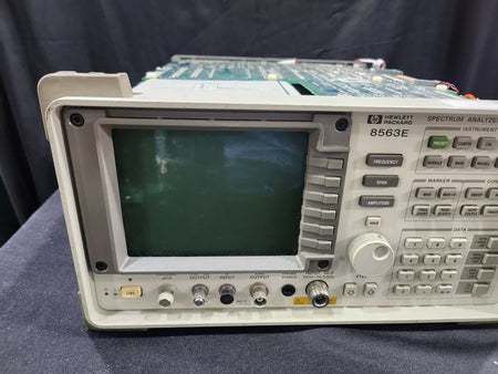 HP 8563E Spectrum Analyzer 30Hz to 26.5GHz Not Working - No Case (4071)