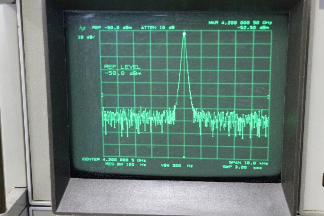 HP 8566A 100Hz-22GHz Spectrum Analyzer