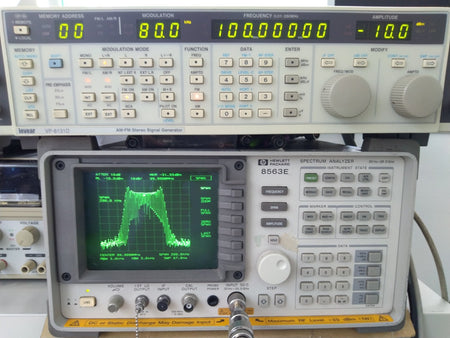 LEVEAR VP-8131D Amplitude Modulation Signal Generator 10KHz-280MHz