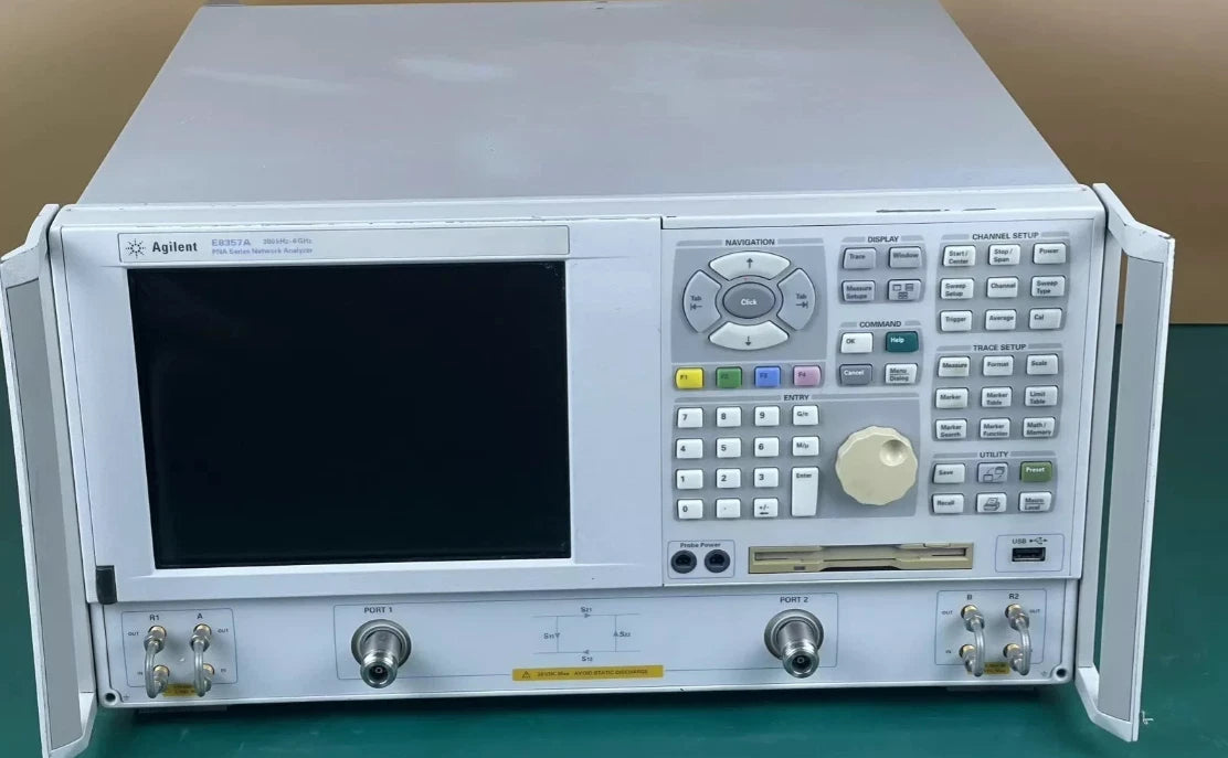 1PC Agilent E8357A PNA Network Analyzer, 300 kHz to 6 GHz