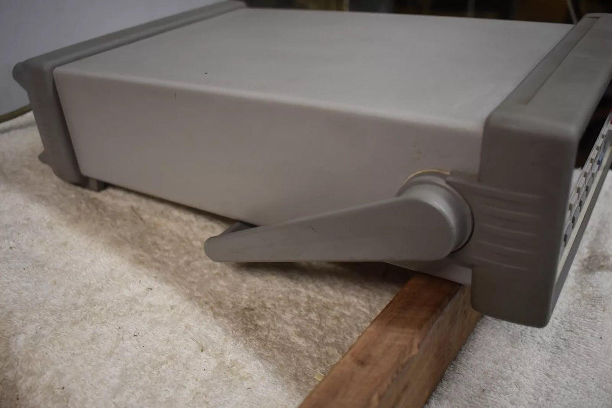 Compact AnaInstr with Advanced Features