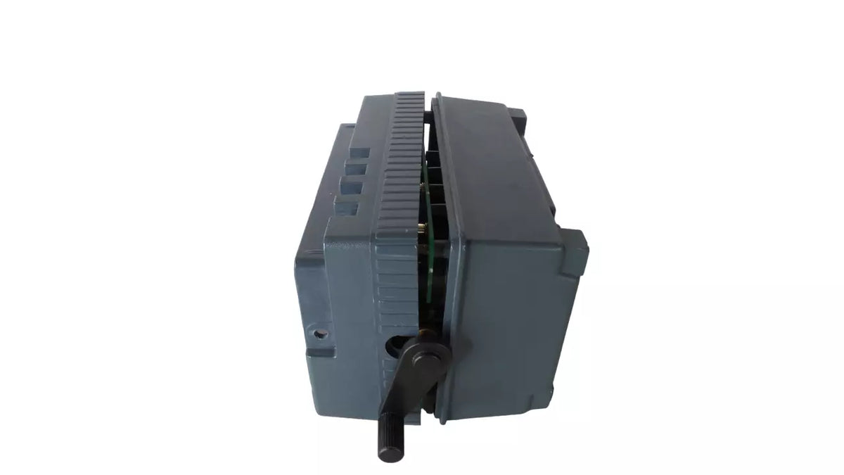 AVO Megger MJ159 Insulation Tester with Case