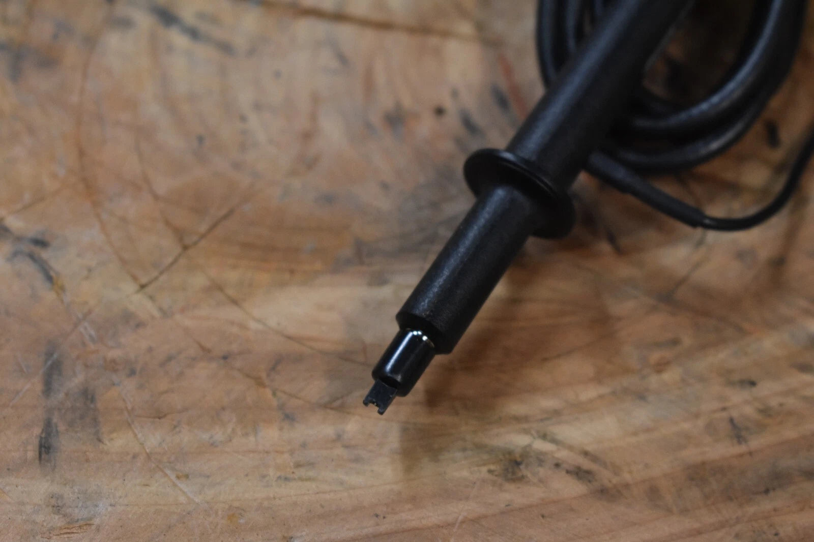 Lightweight Bluetooth Headset with Noise Cancelling Mic