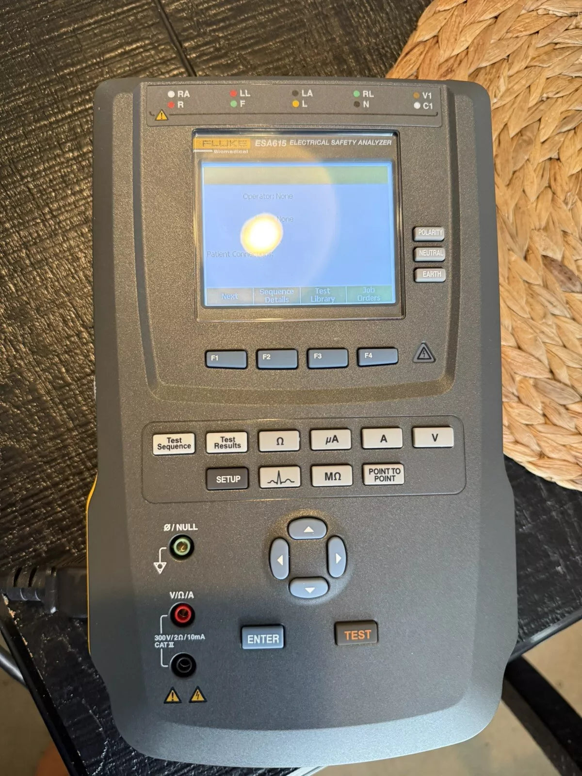 FLUKE ESA615 EU 230V Electrical Safety Analyzer (Calibrated 2024)