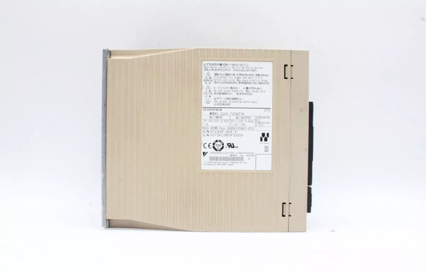 YASKAWA SGDV-120A21A AC Servo Drive 1.5KW 200-230VAC 50/60HZ 3 Phase