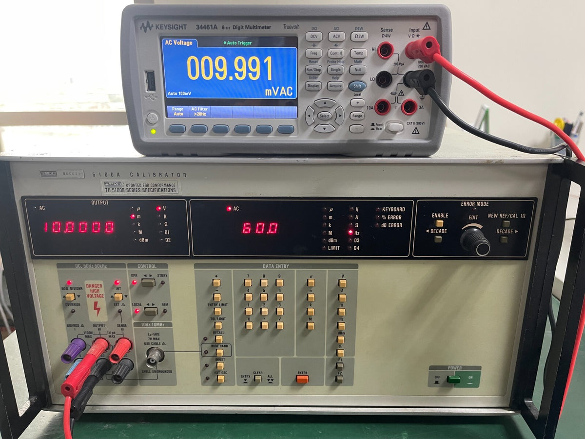 Fluke 5100A Calibrator (Front panel updated To 5100B Series Specifications<wbr/>)_5022