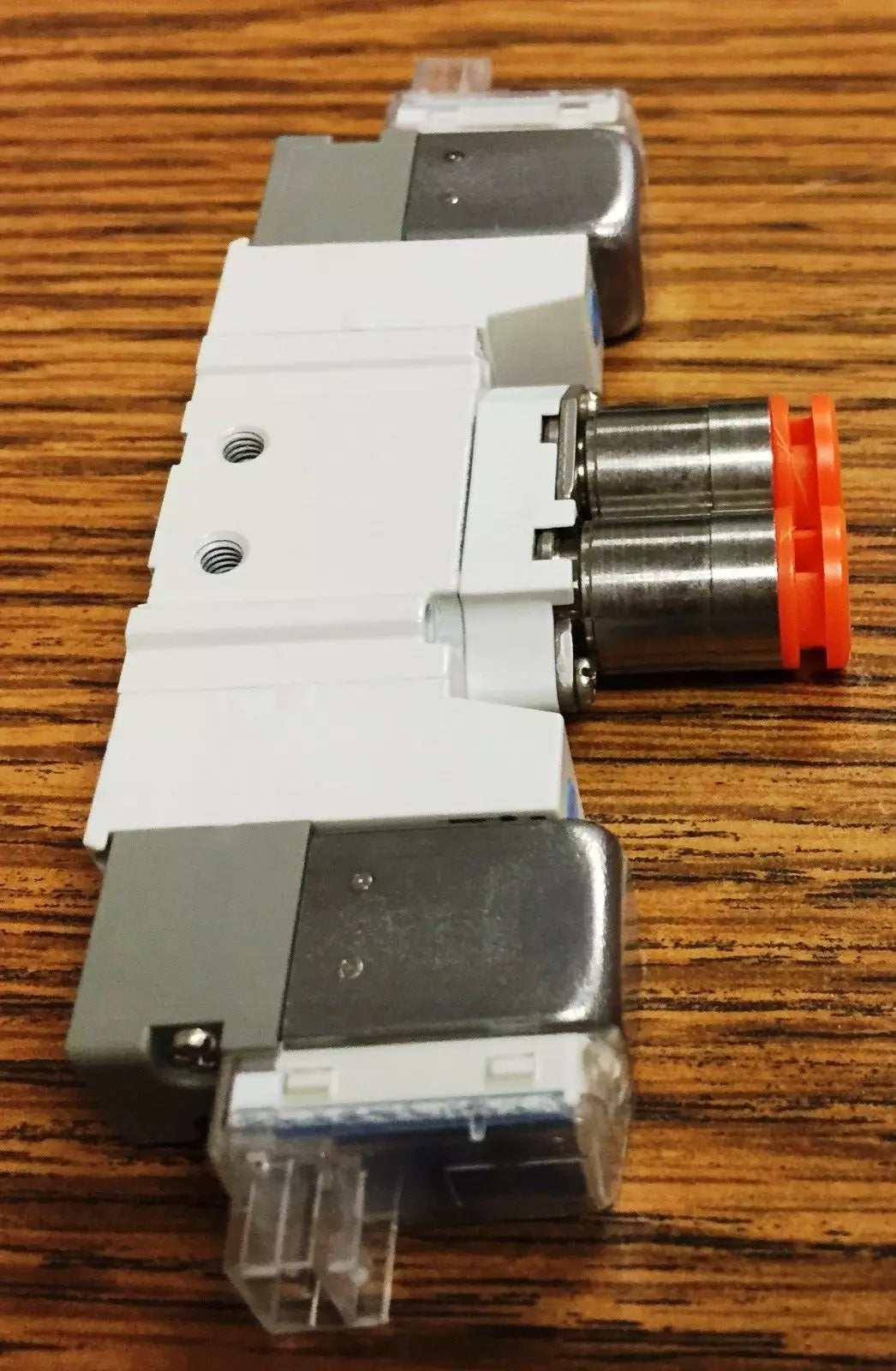 SMC SY3220-5L0Z-N7 Solenoid Valve 24 VDC