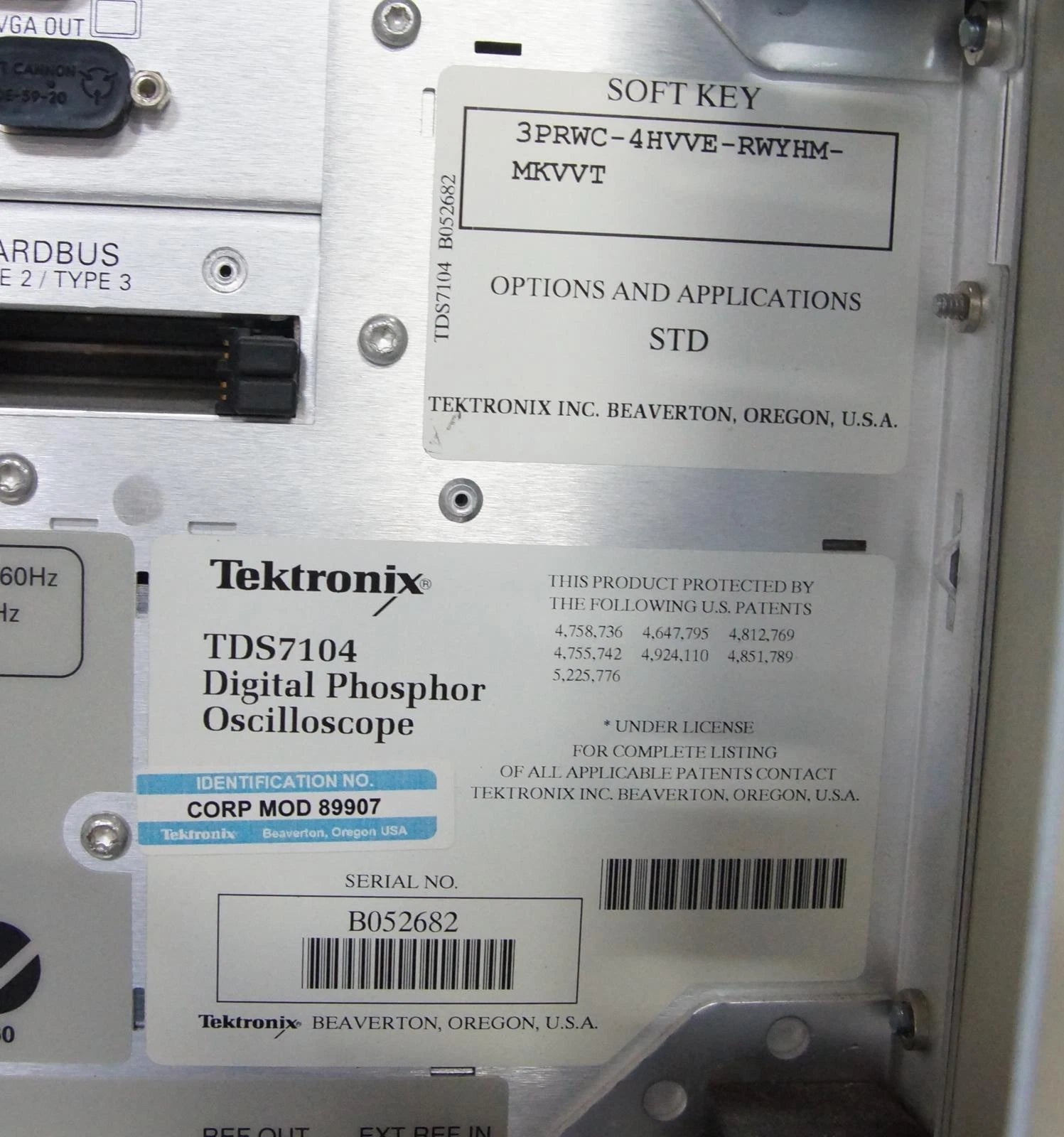 Tektronix TDS 7104 4Ch 1GHz 1GSa/s Digital Phosphor Oscilloscope AS-IS