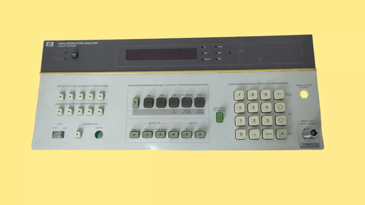HP 8901A Modulation Analyzer Front Panel