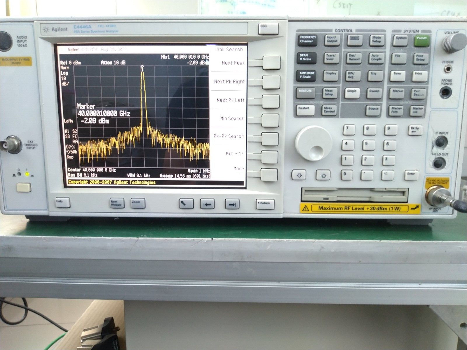 Agilent E4446A 3Hz-44GHz PSA Spectrum Analyzer w/ 1DS, 219 Noise figure _0457 - XG eqpt