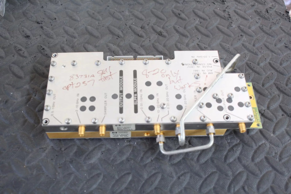 HP Hewlett Packard Agilent Output Module SLPFA Module 83711-67001 83711-60108