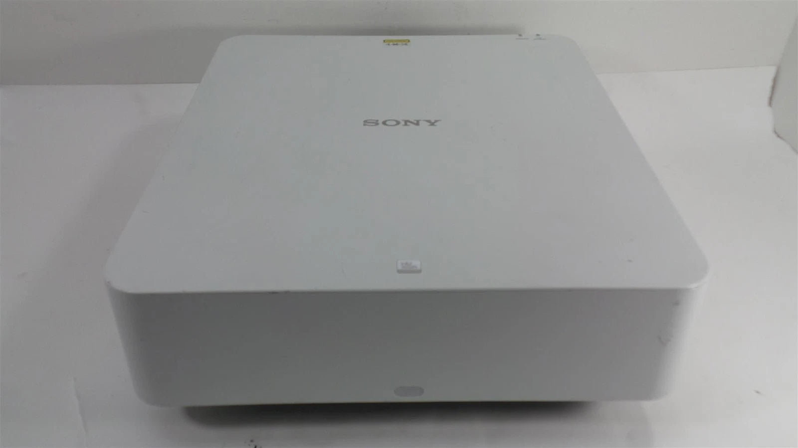 Sony VPL-FHZ60 WUXGA Laser Light Source Projector - Light Timer : 1250 Hours