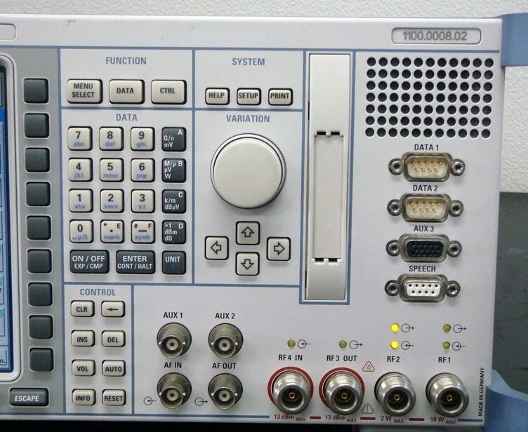 Rohde&Schwarz CMU200 2.7GHz 50W Universal Radio Communication Tester