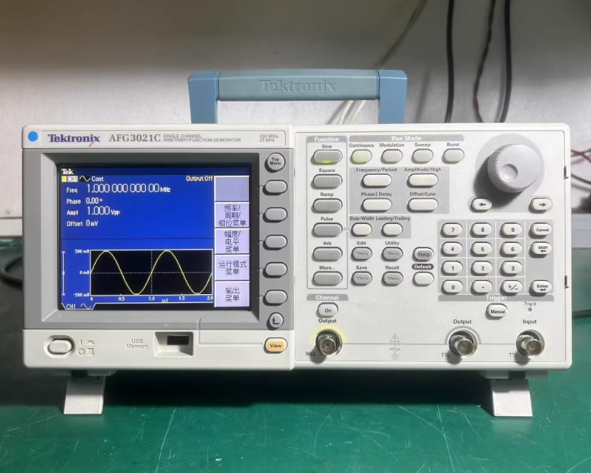 Tektronix AFG3021C Function Generator
