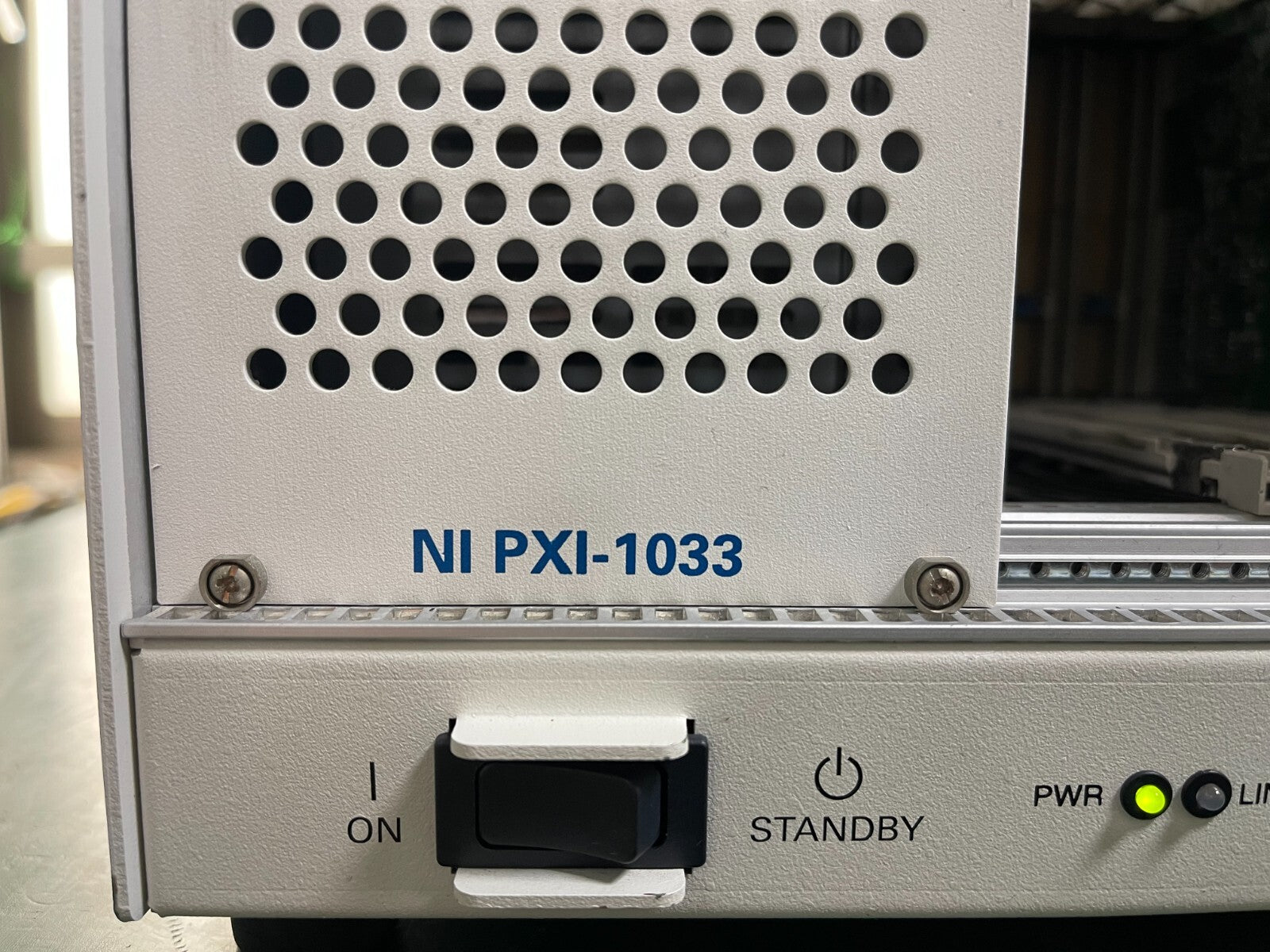 National Instruments PXI-2596 26.5GHz Dual 6X1 Multiplexer +PXI-1033 PXI Chassis - XG eqpt