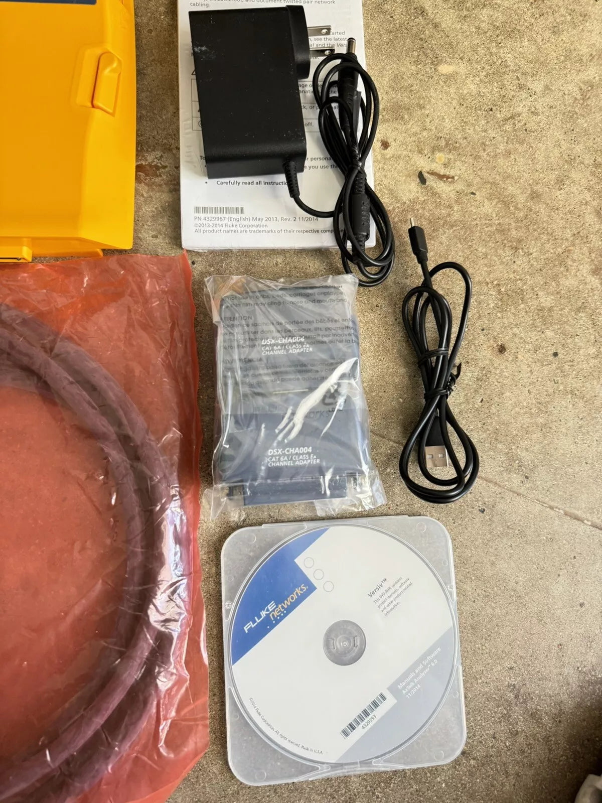 Fluke Networks DSX-5000 Versiv Cat6 Cable Certifier Tester Kit & FI-1000-Kit