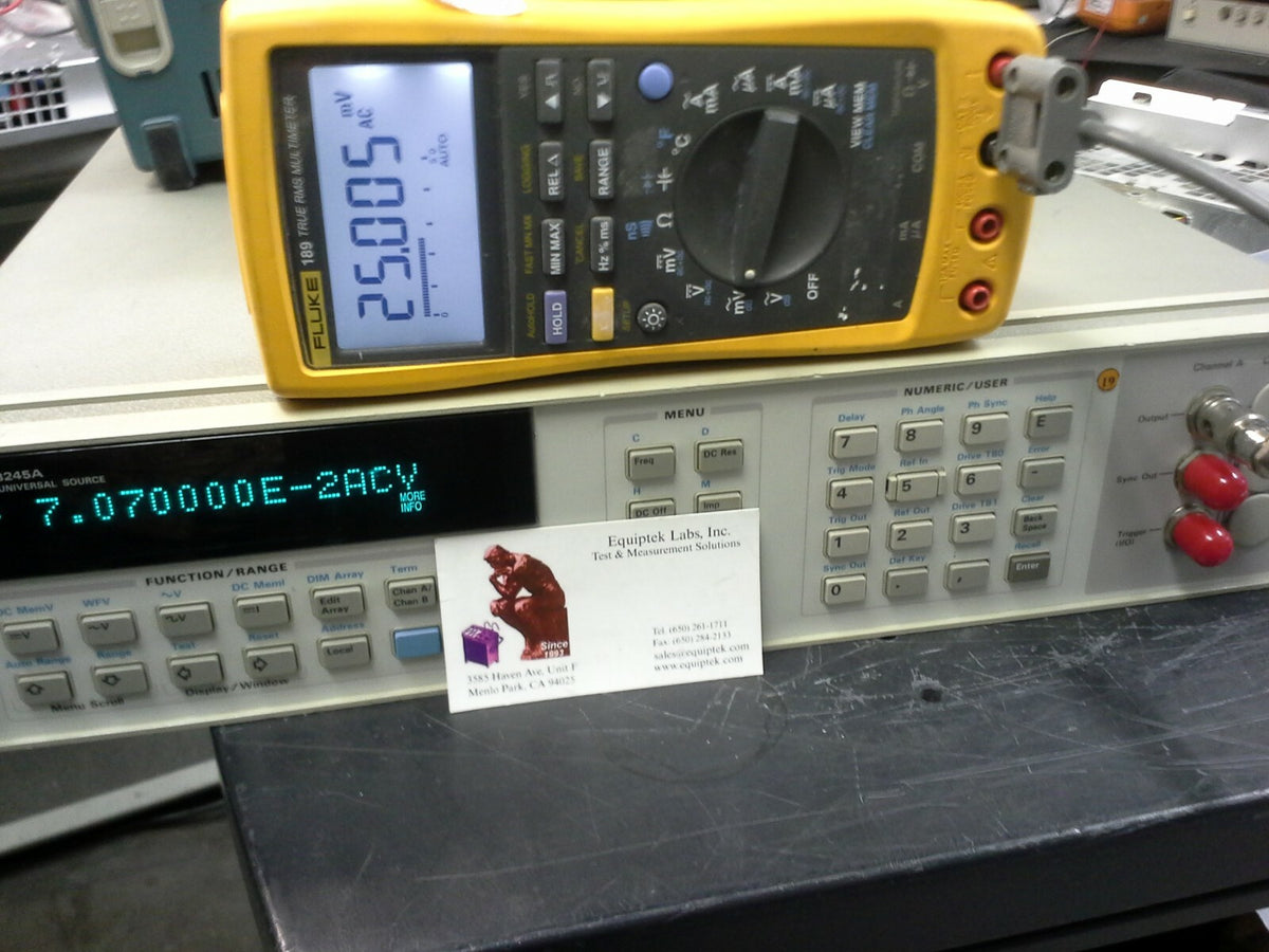 3245A High Resolution Signal Source by Agilent