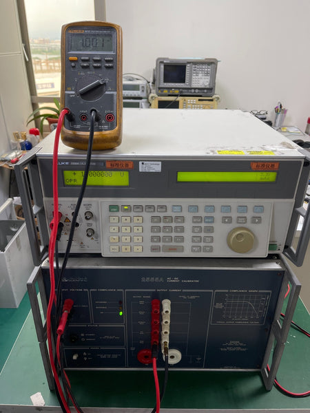 Valhalla Scientific 2555A Calibrator , tested &amp; good working condition