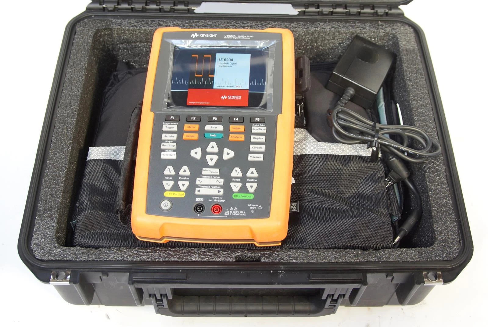 Agilent / Keysight U1620A Handheld Oscilloscope 200MHz 2 Ch 2 GSa/s