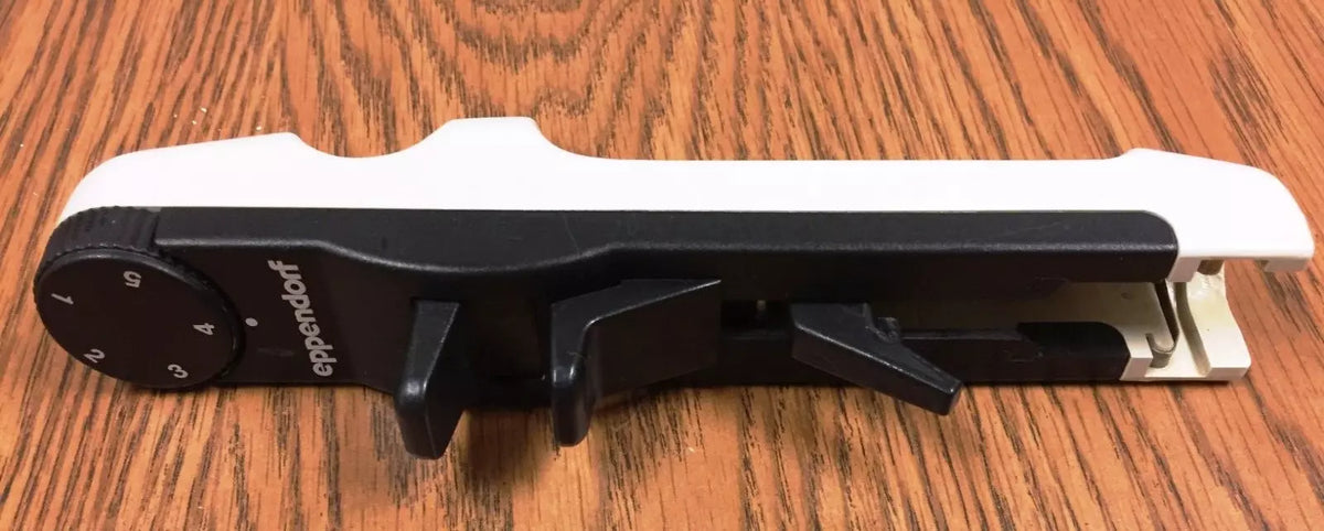 Eppendorf Model 4780 Repeating Pipette