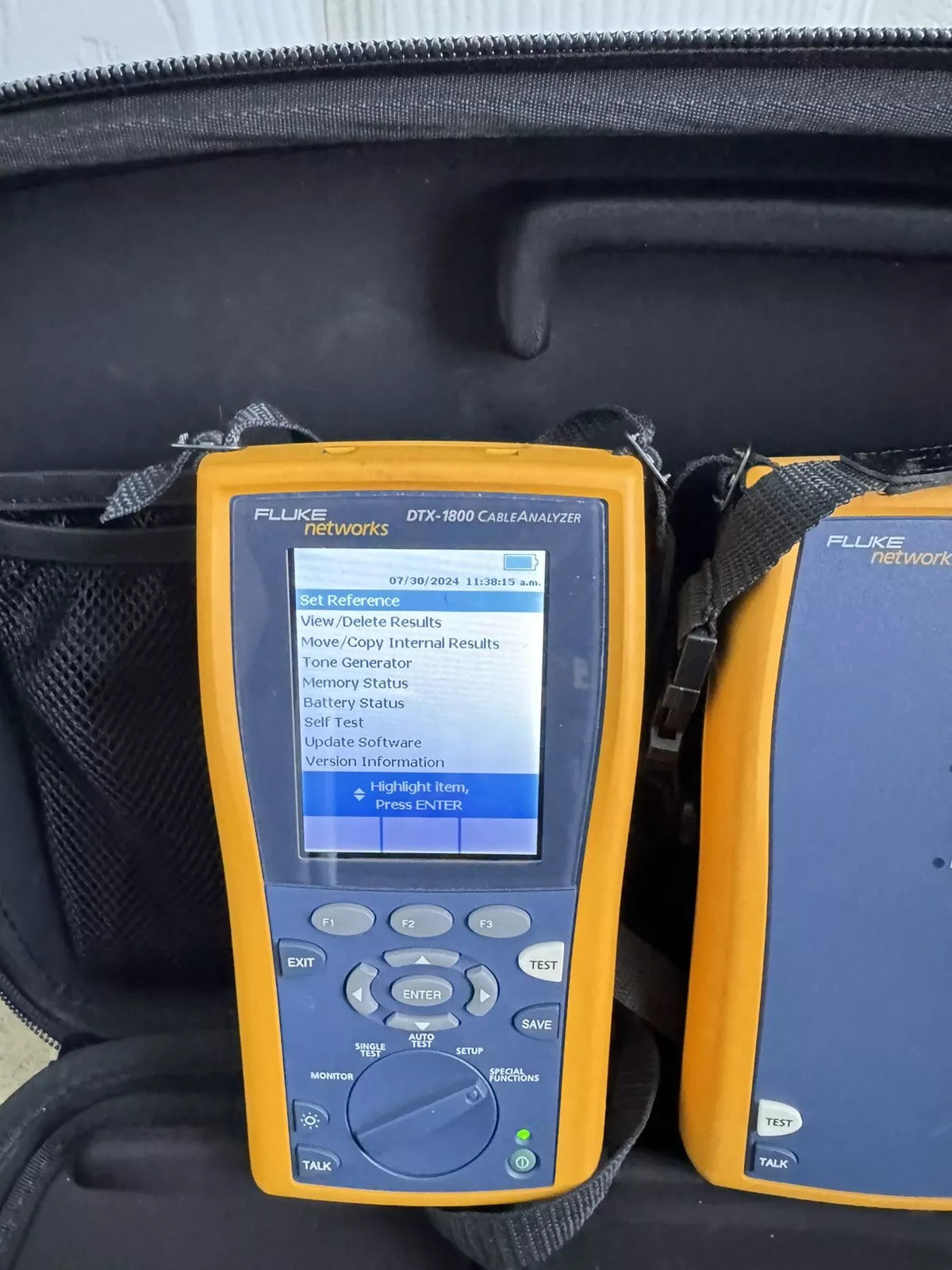 Fluke Networks DTX-1800 Cat6 Test Set with Hard Case & DTXCHA002