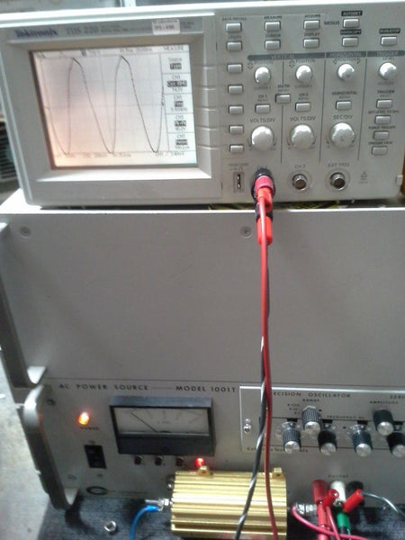 AC Power Source 1 kVA 45Hz to 5kHz