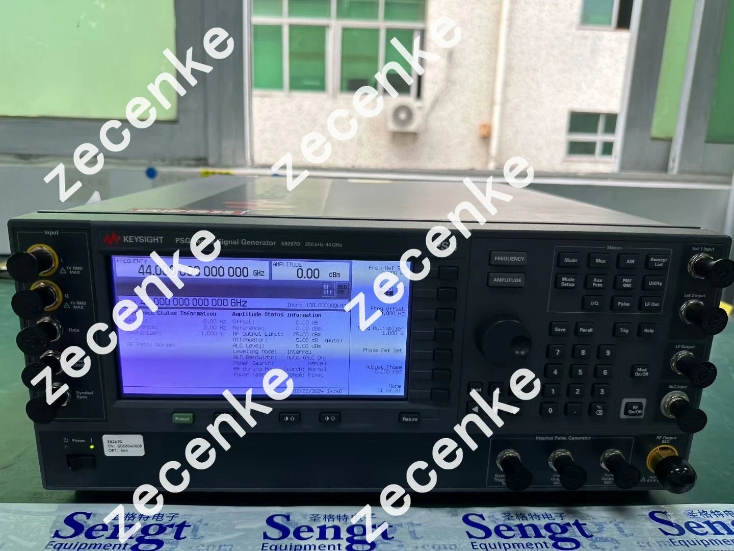 Live Shopping on eBay: Real-Time Shopping Events Platform