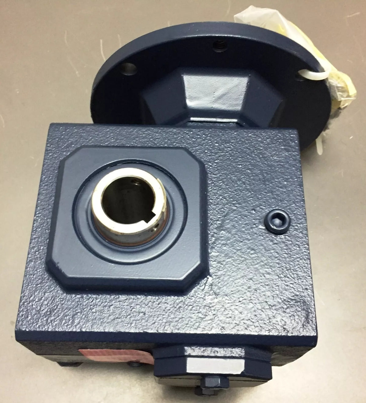 Grove Gear Ironman GR-FHMQ-818-60-HL-56-16 FTG Right Angle Reducer Ratio 60:1