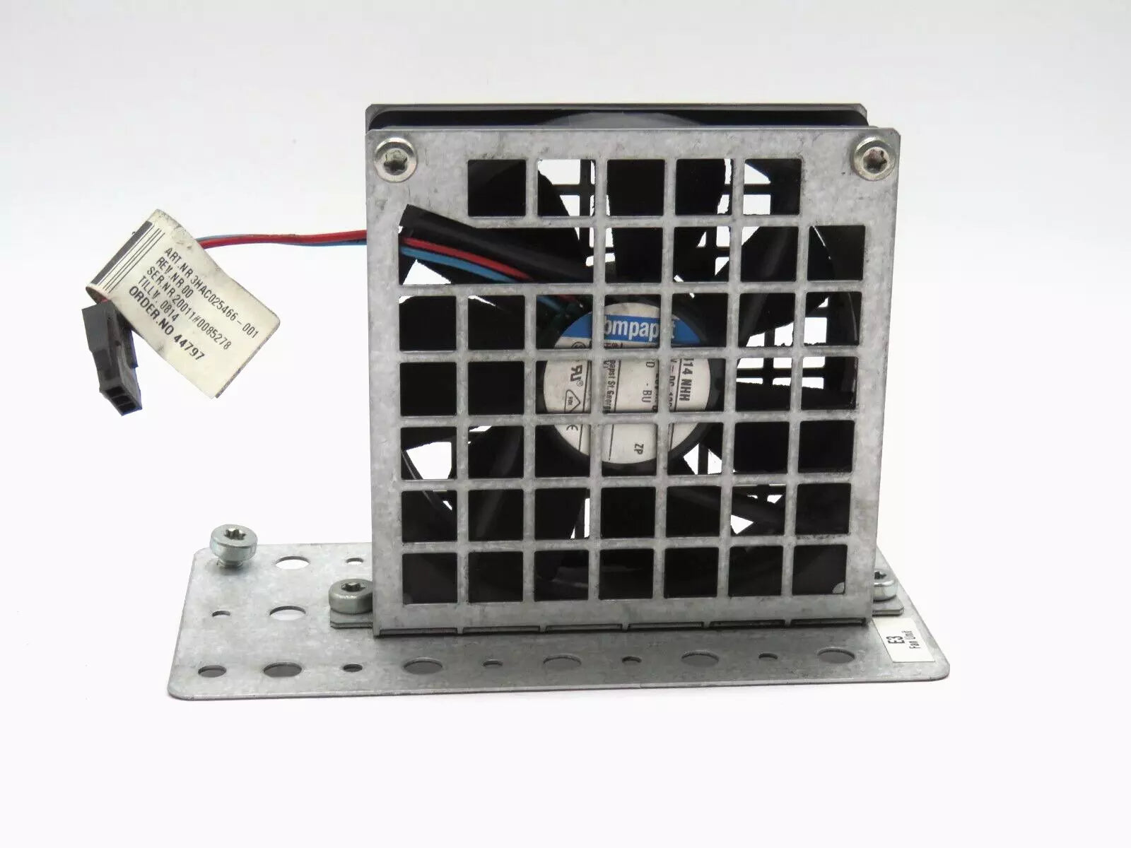 ABB 3HAC025466001 Fan IRC5 Controller 3.2 W 24 VDC