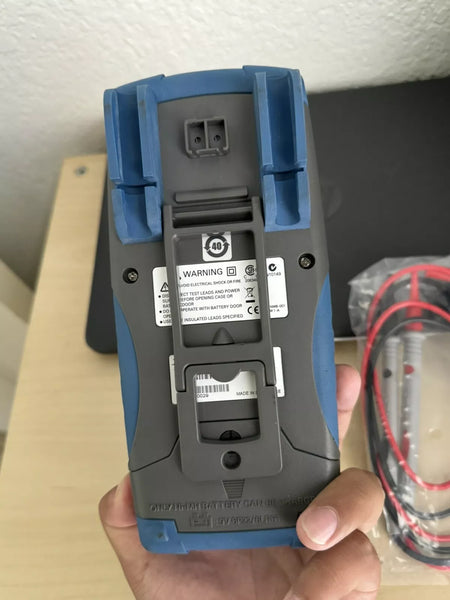 Agilent U1252A True RMS Multimeter with Leads