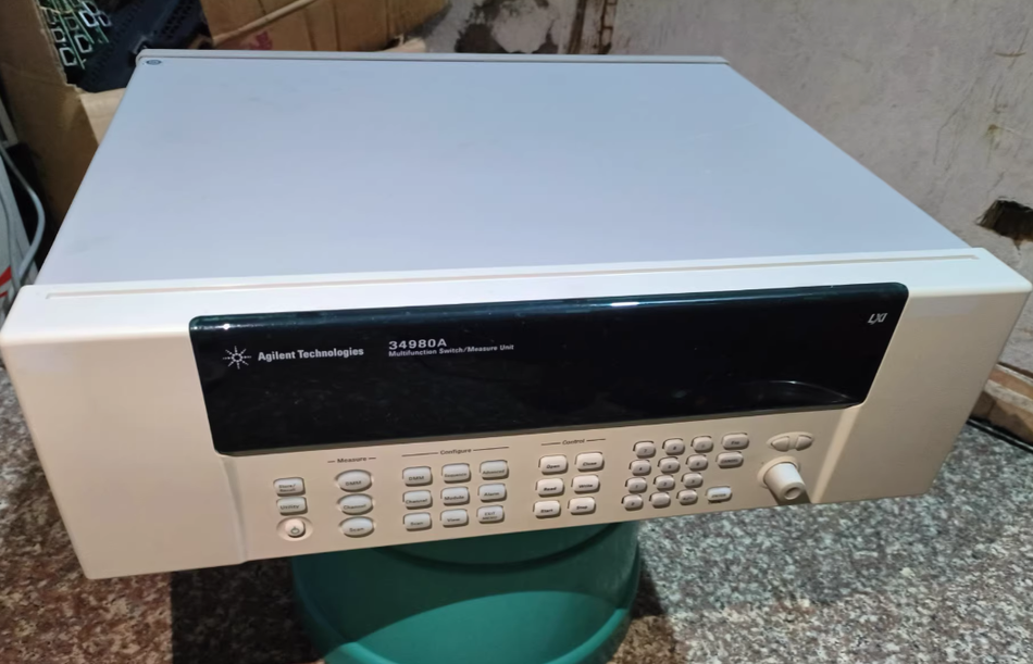 Agilent 34980A Data Acquisition Instrument