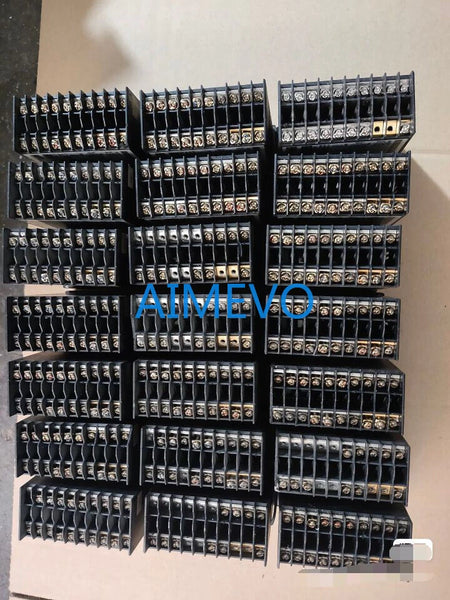 Yokogawa UT320-00 S4 Digital Controller - 1pc USED