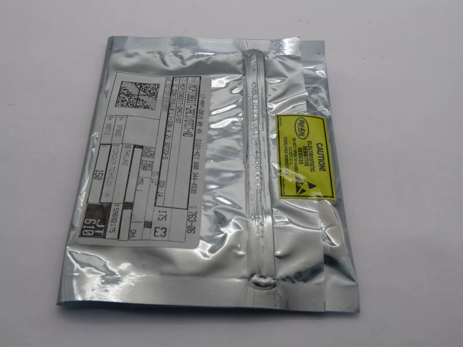 Microchip MCP73831T-2ACI IC Controller 2V - NEW INBOX