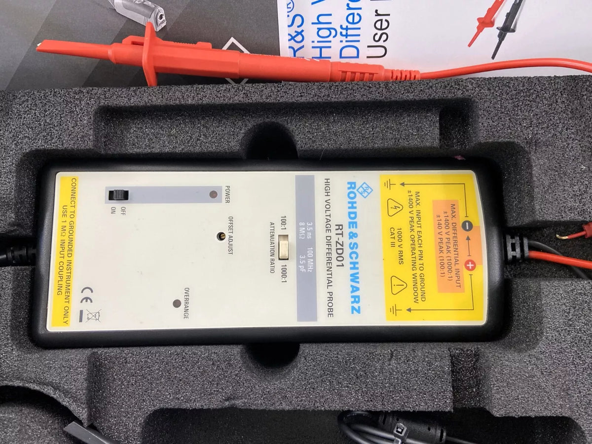 Rohde & Schwarz RTB2004 Digital Oscilloscope 300Mhz / 2.5Ghz 4Ch. HV Probe