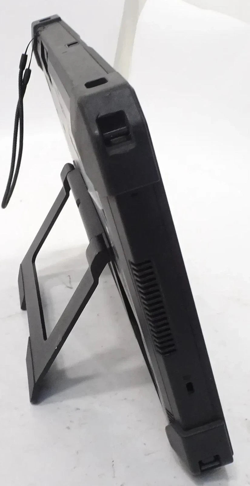 Dell Latitude 7220 Rugged Extreme Core i7-8665U 1.9GHz 16GB 256GB Win 11 pro