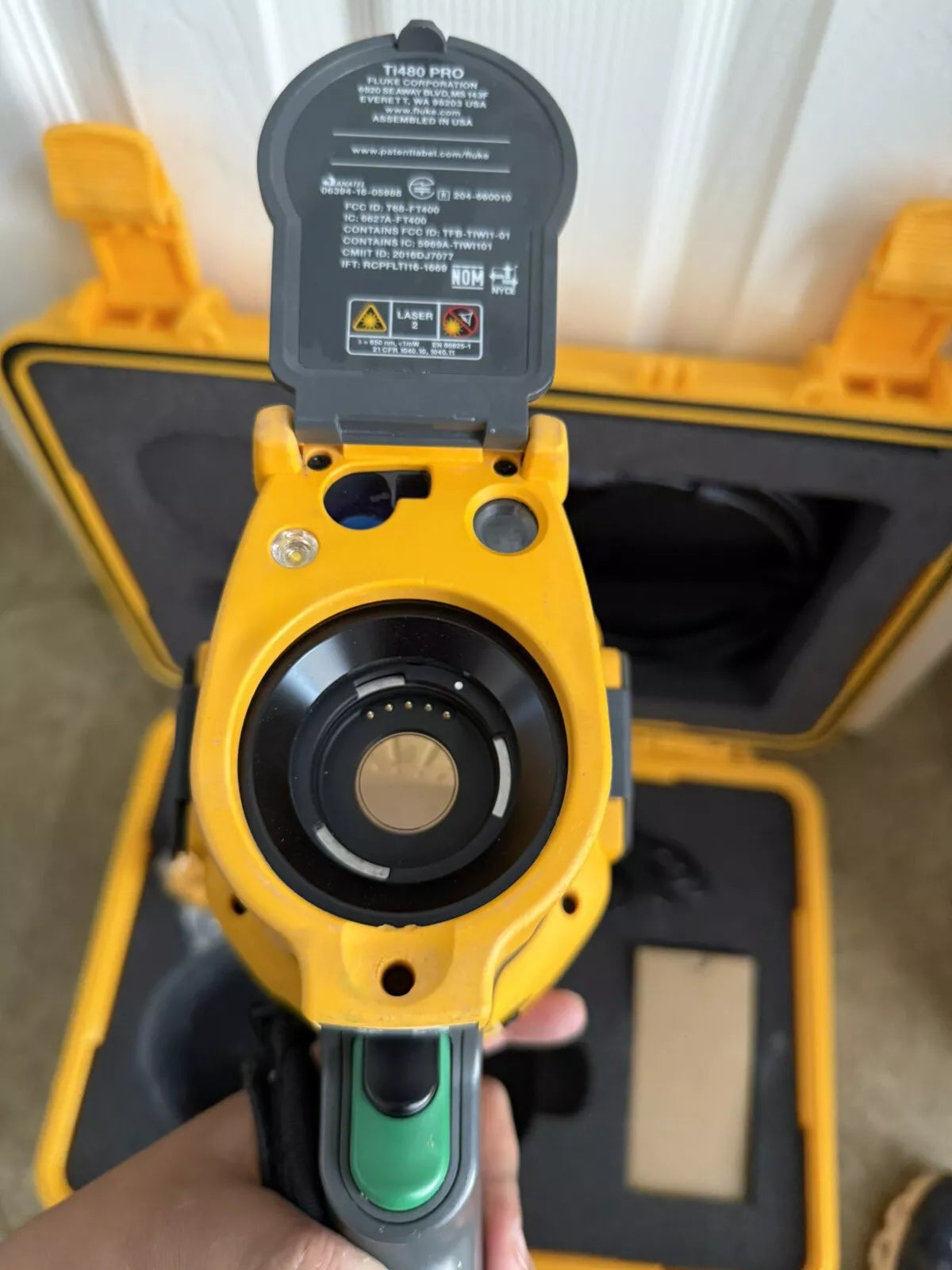 FLUKE TI480PRO IR Camera 60Hz, 640 x 480, 2 Batteries with Charger & Case