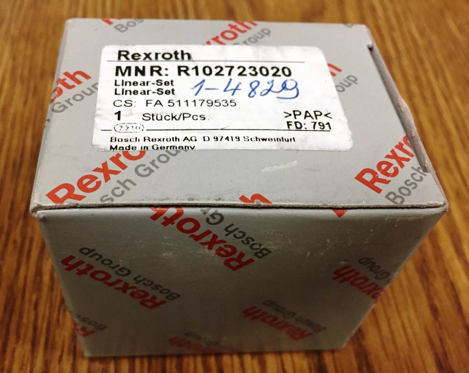 Bosch Rexroth R102723020 Linear Ball Bearing