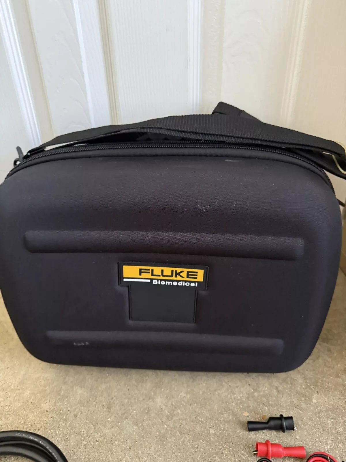 FLUKE ESA615 EU 230V Electrical Safety Analyzer (Tested)