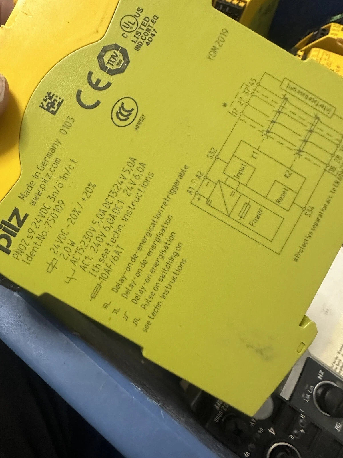 PILZ PNOZ S9 Safety Relay 750109 - 24VDC Safety Switching Device