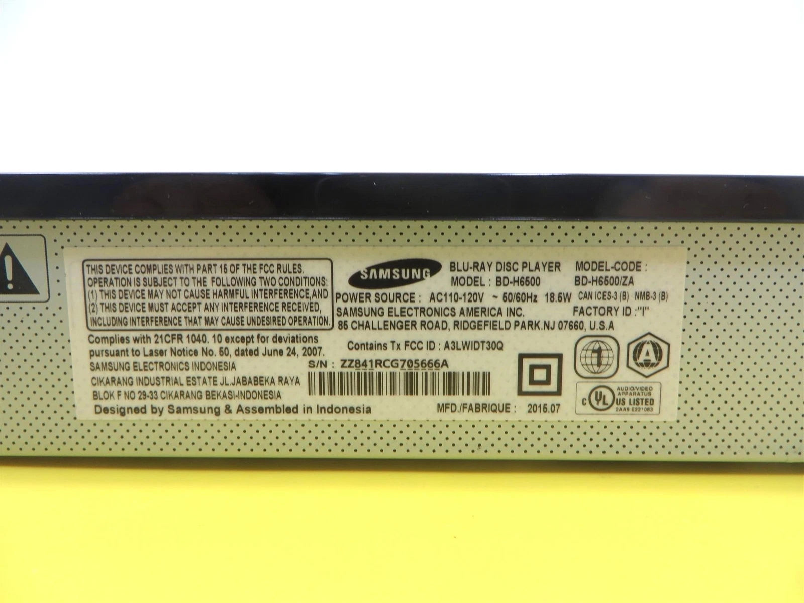 Samsung BD-H6500/ZA 3D Blu-ray DVD Player - Wi-Fi - Unit Only