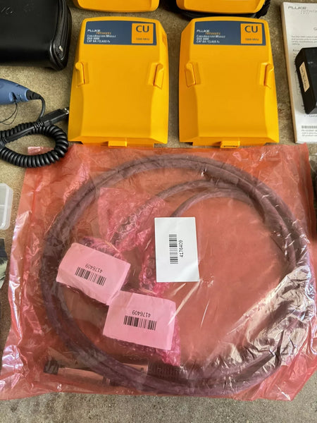 Fluke Networks DSX-5000 Versiv Cat6 Cable Certifier Tester Kit & FI-1000-Kit